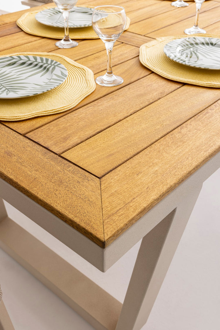 ARTEMIS Outdoor Dining Set