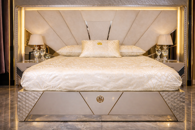 VALERIA Luxury Bed Set