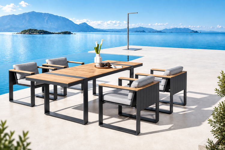 CAMBUSA Outdoor Dining