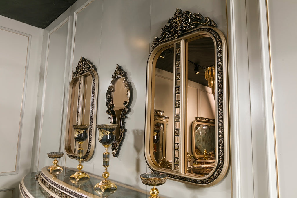 Valentino Luxury Classic Dining Set