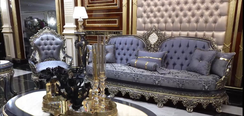 MILAS Classic Sofa Set